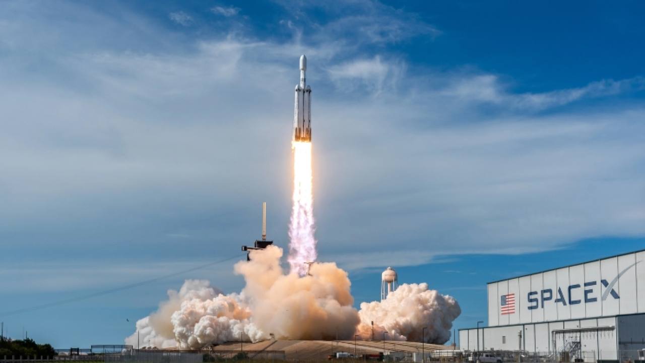 Blue Owl, SpaceX Hisselerinin Yarısını 1.25 Trilyon Dolar Değeriyle Satışa Sundı