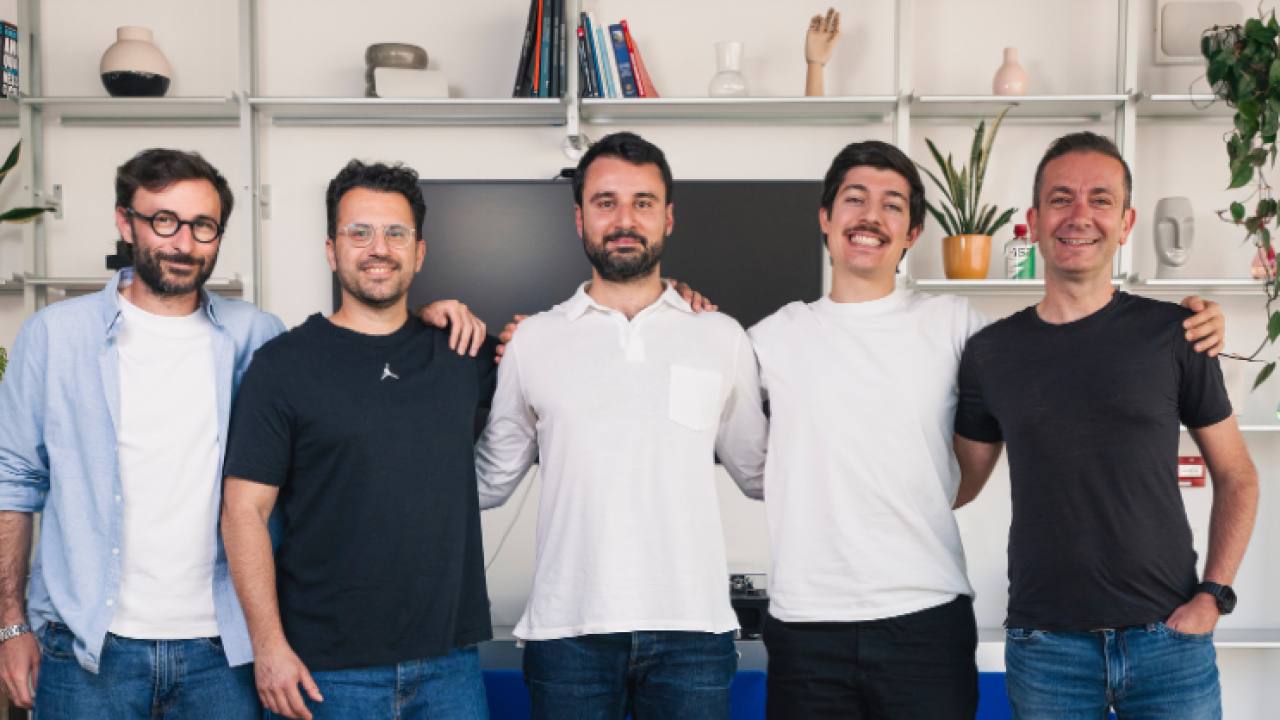 Cosmico, 12 Milyon Euro Yatırım Aldı ve Flatmates'i Satın Aldı