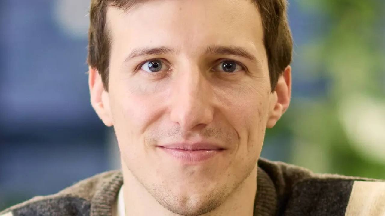 Fractile, Accel ile 200 Milyon Dolar İçin Görüşmelerde