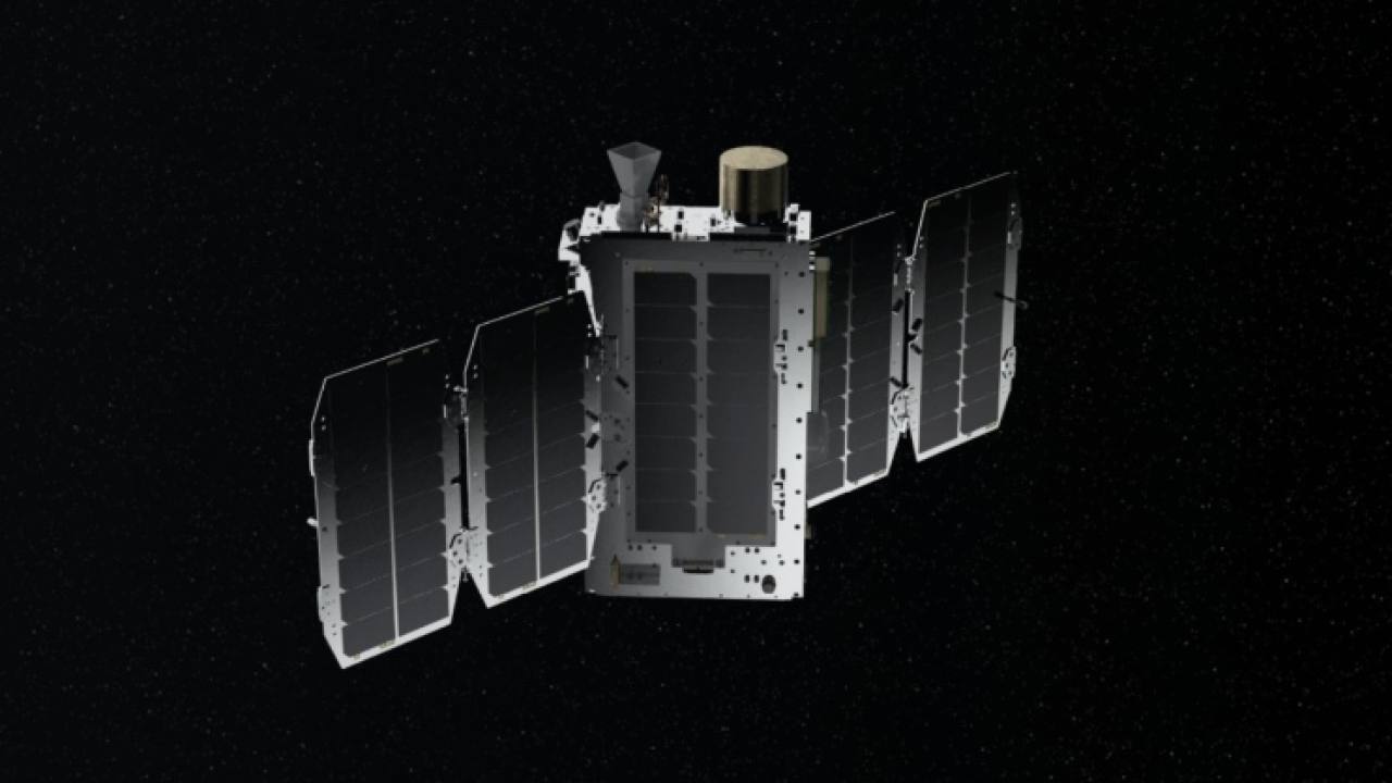 HawkEye 360, 2.4 Milyar Dolar Değerleme ile NYSE'de Halka Arz Planlıyor