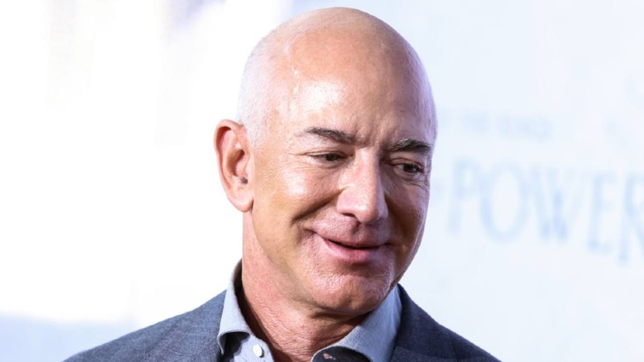 Jeff Bezos, 100 Milyar Dolar ile Üretim Sektörünü Dönüştürebilir