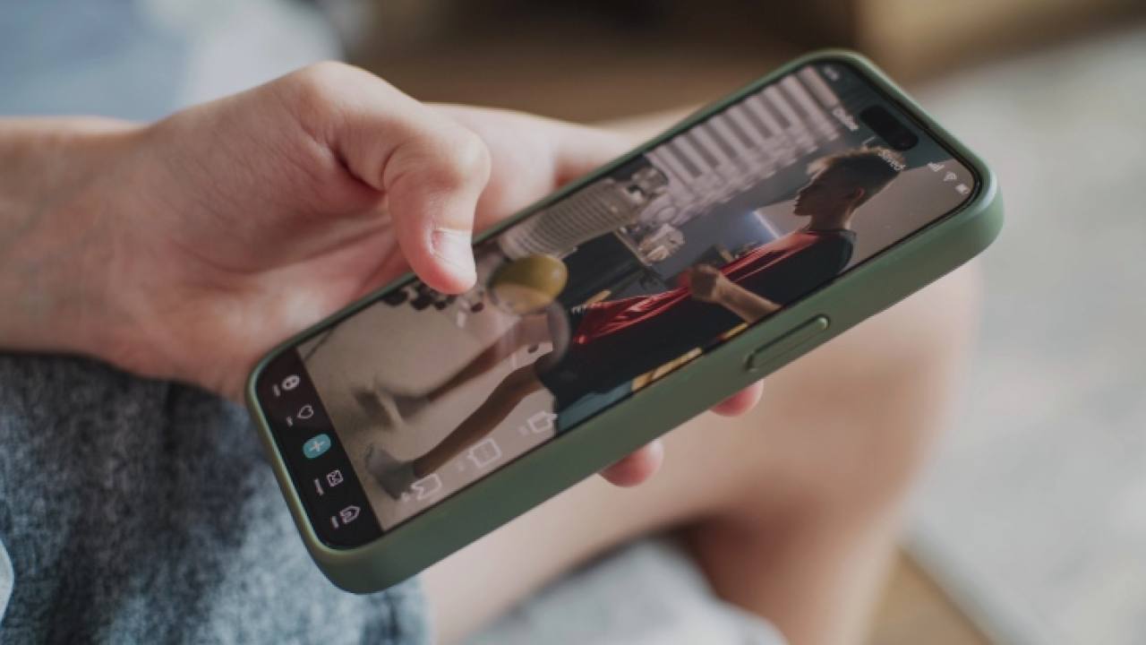 Kısa Form İçeriklerin Platformlar Arasındaki Etkileşimi Artırma Yöntemleri