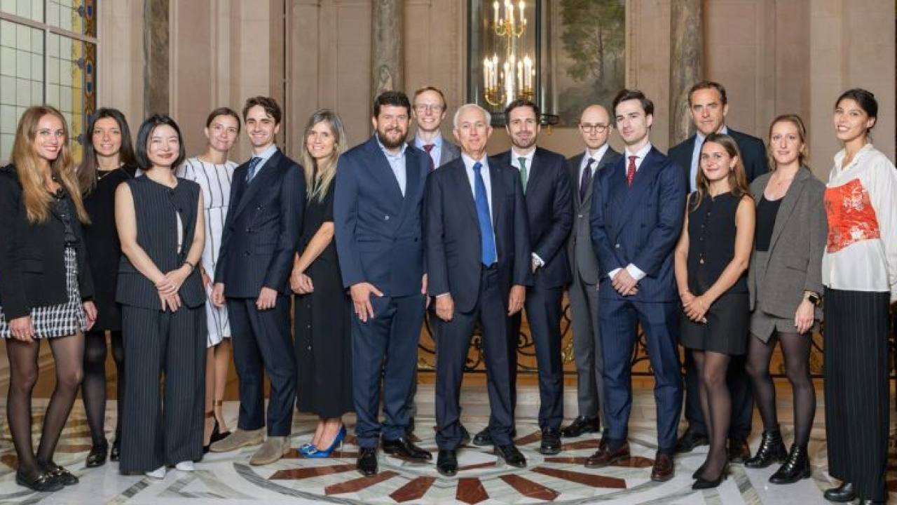 Lauxera, 520 Milyon Euro'luk Sağlık Teknolojisi Fonunu Tamamladı